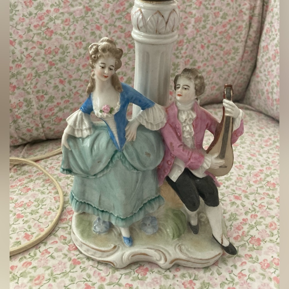 Vintage Victorian Colonial Porcelain Figurine Lamp with Blue and Pink Attire